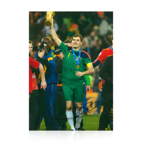 Iker Casillas Signed 12x8 Photo