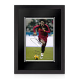 Marouane Fellaini Signed 12x8 Photo