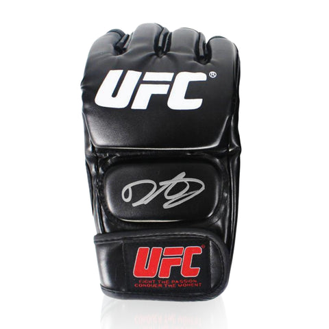 Demetrious Johnson Signed UFC Glove w/ Beckett Authentication