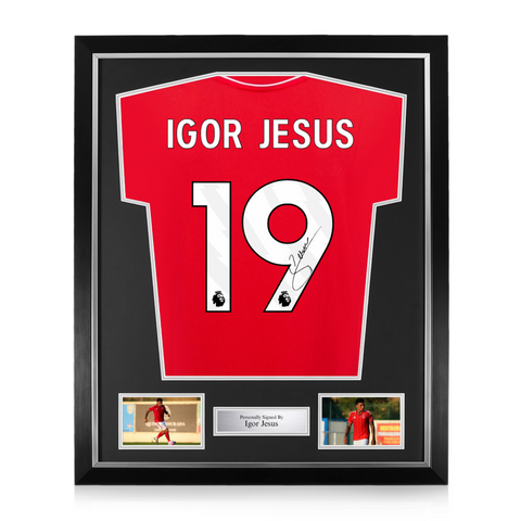Igor Jesus Signed Framed Nottingham Forest 2025/26 Home Shirt