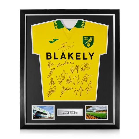 Norwich City F.C. Squad Signed 2025/26 Home Shirt