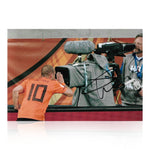 Wesley Sneijder Signed 12x8 Photo