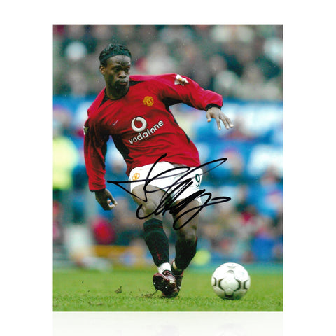 Louis Saha Signed 10x8 Photo